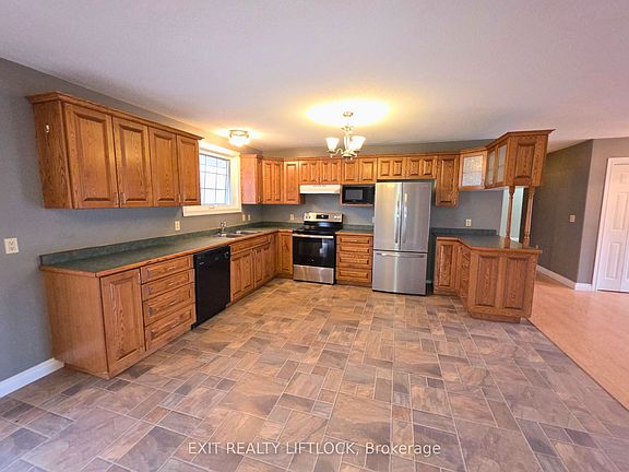 3rd image of 308 Middle Ridge Rd