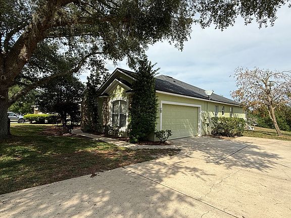 2nd image of 648 Mount Stirling Ave