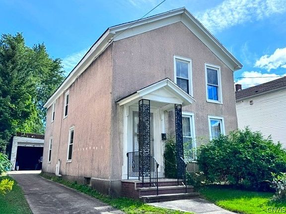 4th image of 705 Tilden Ave