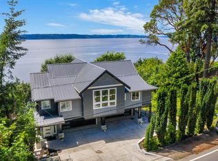15901 Maplewild Ave SW #A, Seattle, WA 98166