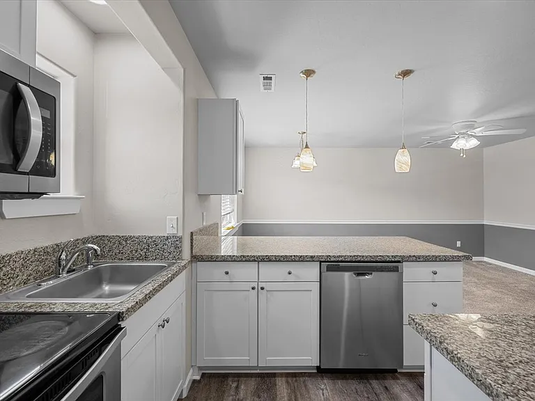 3407 Sharon Way #0 — Photo 12