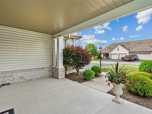 4th image of 226 Hytyre Farms Dr