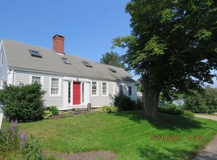 22 Anchor Inn Rd, Round Pond, ME 04564