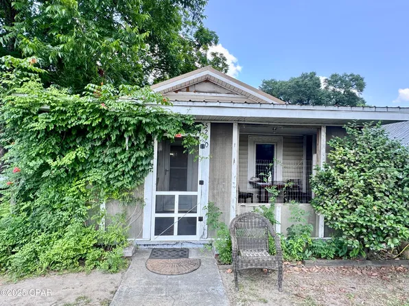 5290 Alabama St, Graceville, FL 32440