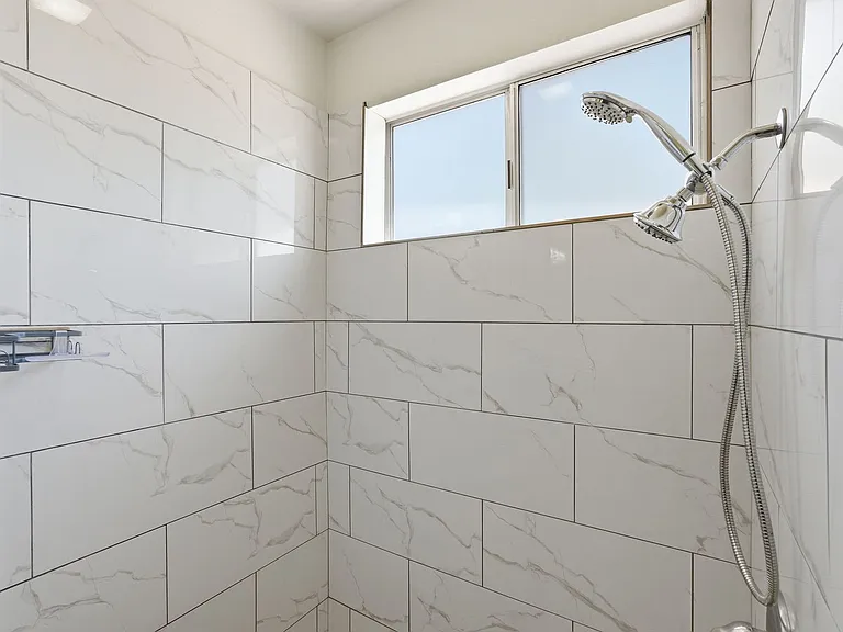 2920 N La Chiquita Ave — Photo 30