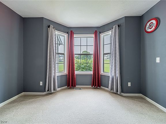 4th image of 16750 Auburn Springs Dr