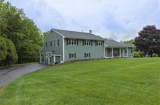 1st image of 96 Woodcrest Dr