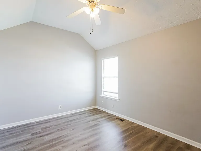 675 Legacy Dr — Photo 11