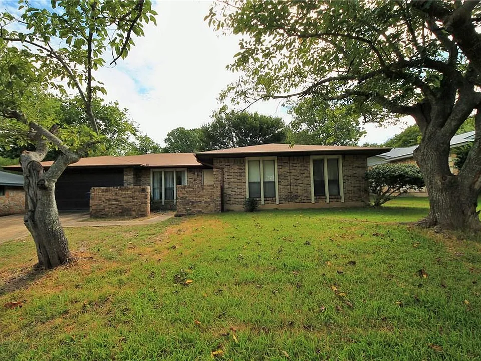 11407 Barrington Way