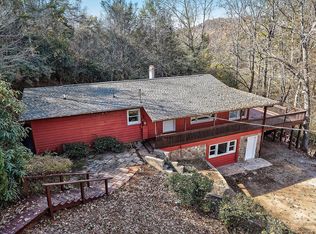 121 Five Points Dr, Franklin, NC 28734