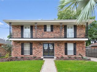 1716 Peach St, Metairie, LA 70001