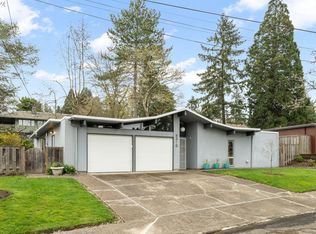 8510 SW Cecilia Ter, Portland, OR 97223