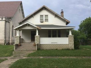 210 N Sycamore St, Peabody, KS 66866