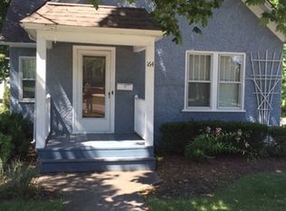 164 Newberry Ave, Libertyville, IL 60048