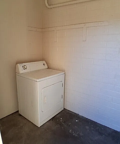 5305 W Lynwood St — Photo 35