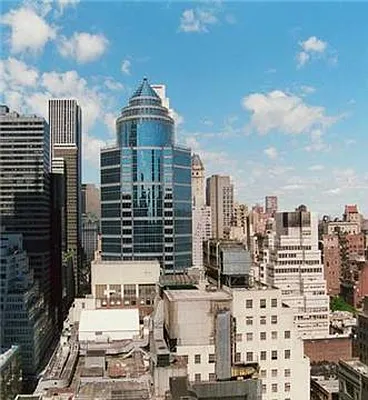 Rented by City Connections Realty | media 4