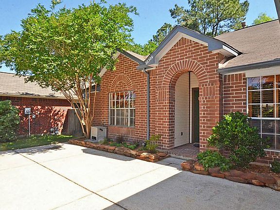 2nd image of 22326 Hollybranch Dr