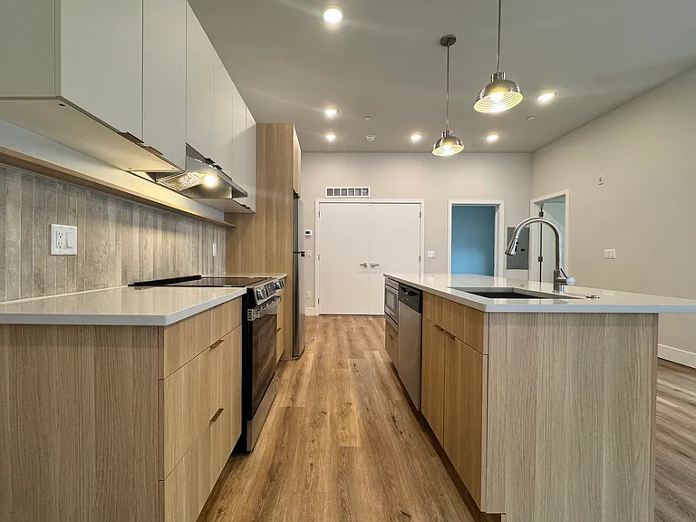 5222-24 Chester Ave #2 — Photo 17
