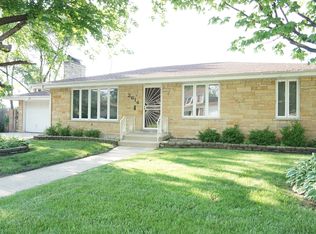 2614 Riverside St, Franklin Park, IL 60131