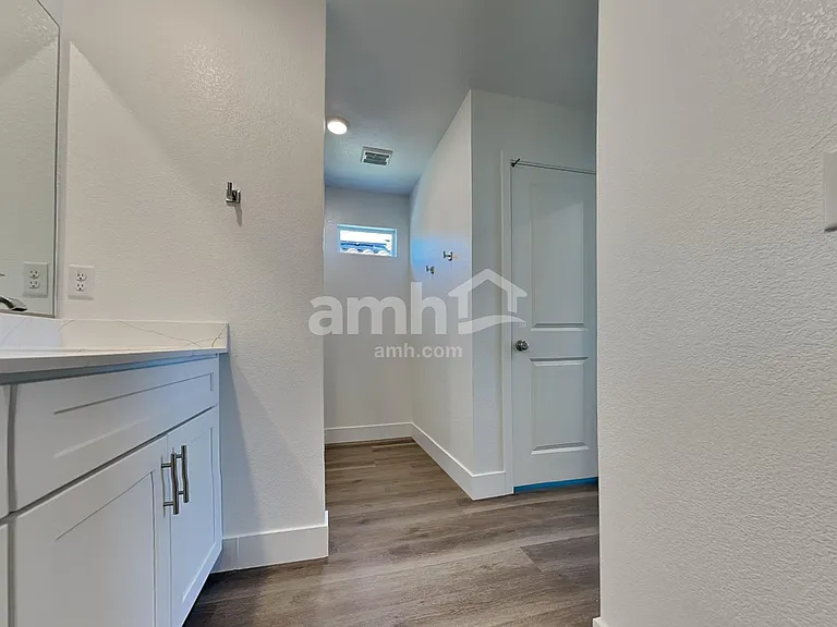 9574 E Friedel Dr — Photo 9