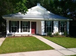 2209 Lyndell Dr, Chalmette, LA 70043