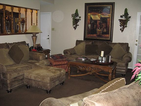 2nd image of 20 Graves Ct
