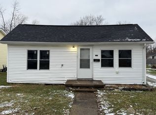 136 Linden Ave, Wilmington, OH 45177