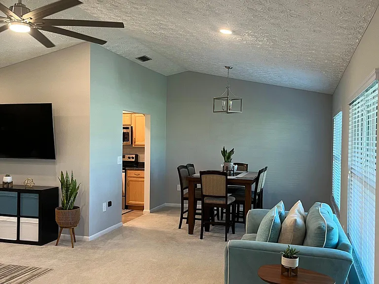 3609 Monza Dr — Photo 26