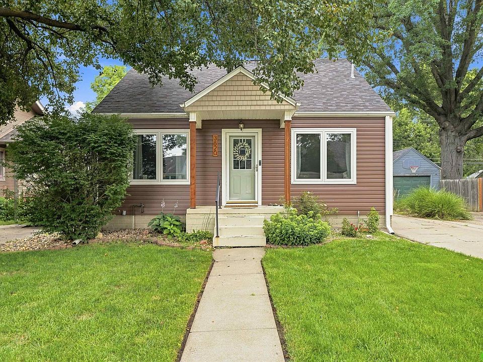 1st image of 3620 Everett St