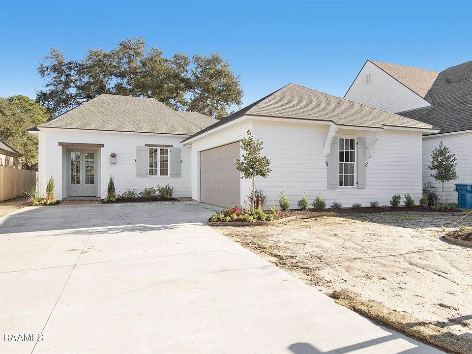 1st image of 201 Harvest Creek Ln