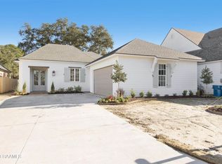 201 Harvest Creek Ln, Lafayette, LA 70508
