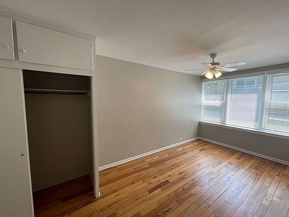 3rd image of 6107 N Cicero Ave APT 2