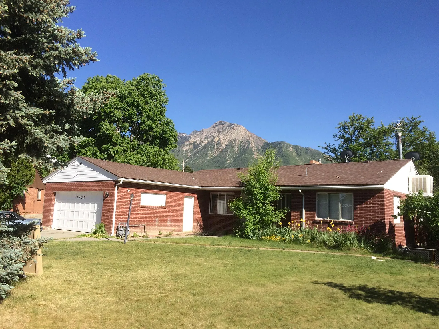 3957 S Alberly Way — Photo 1