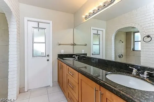 1150 SW 25th Ave — Photo 11