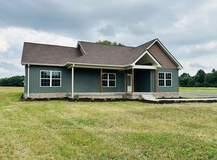 8061 Hoskins Hollow Rd, Westmoreland, TN 37186