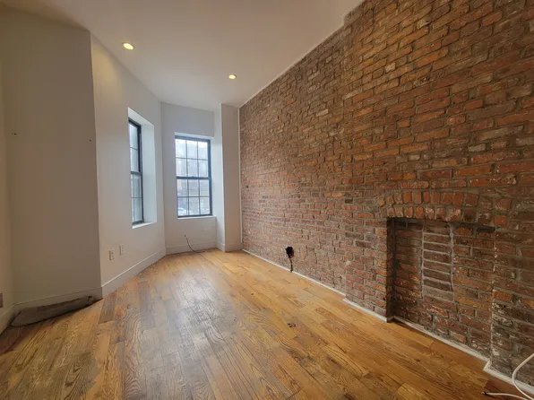 1279 Saint Johns Place image 3 of 18