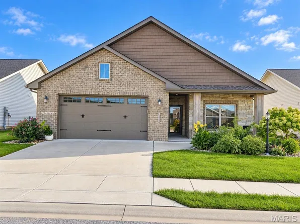 7434 Clarence Ct, Glen Carbon, IL 62034