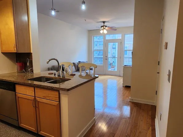 3000 Vanderbilt Pl APT 222, Nashville, TN 37212