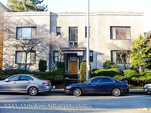 1st image of 5241 15th Ave NE APT 03