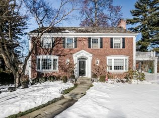 45 Drake Rd, Scarsdale, NY 10583