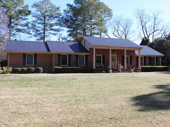 3rd image of 100 Taylor Street