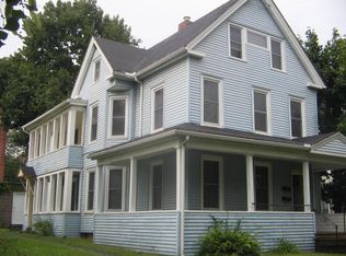 155 Oak St #1, Holyoke, MA 01040