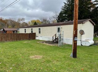 112 Vance Rd, New Castle, PA 16102