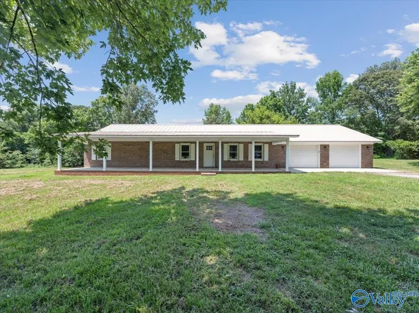 439 County Road 413, Hillsboro, AL 35643