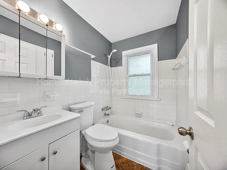 1600 Washington St — Photo 13