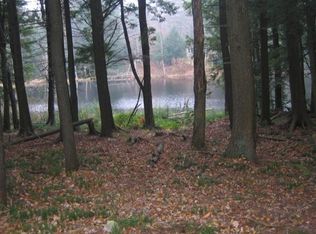 Trail Cir, Becket, MA 01223