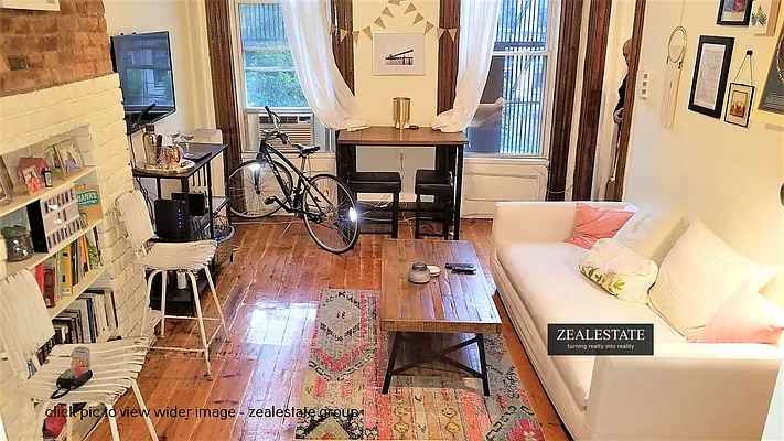 Rented by ZealEstate Group Inc | media 52