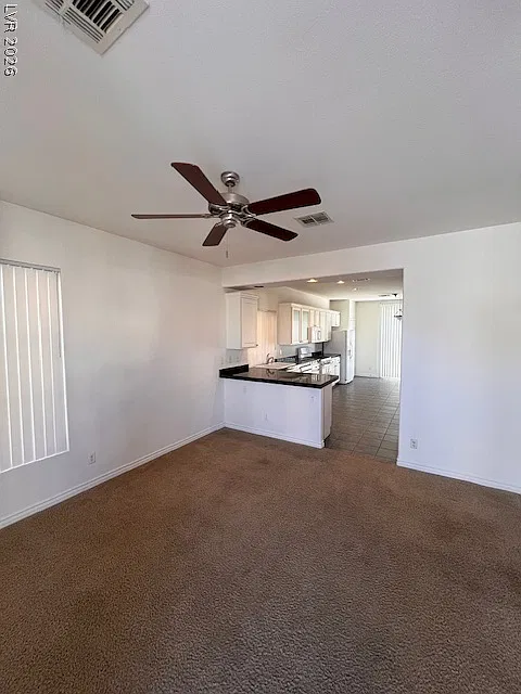 2 bed, 2.5 bath, 1269 sqft, $1,894 — Photo 2