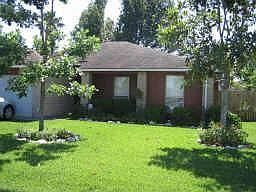 1st image of 3905 Clover Ln