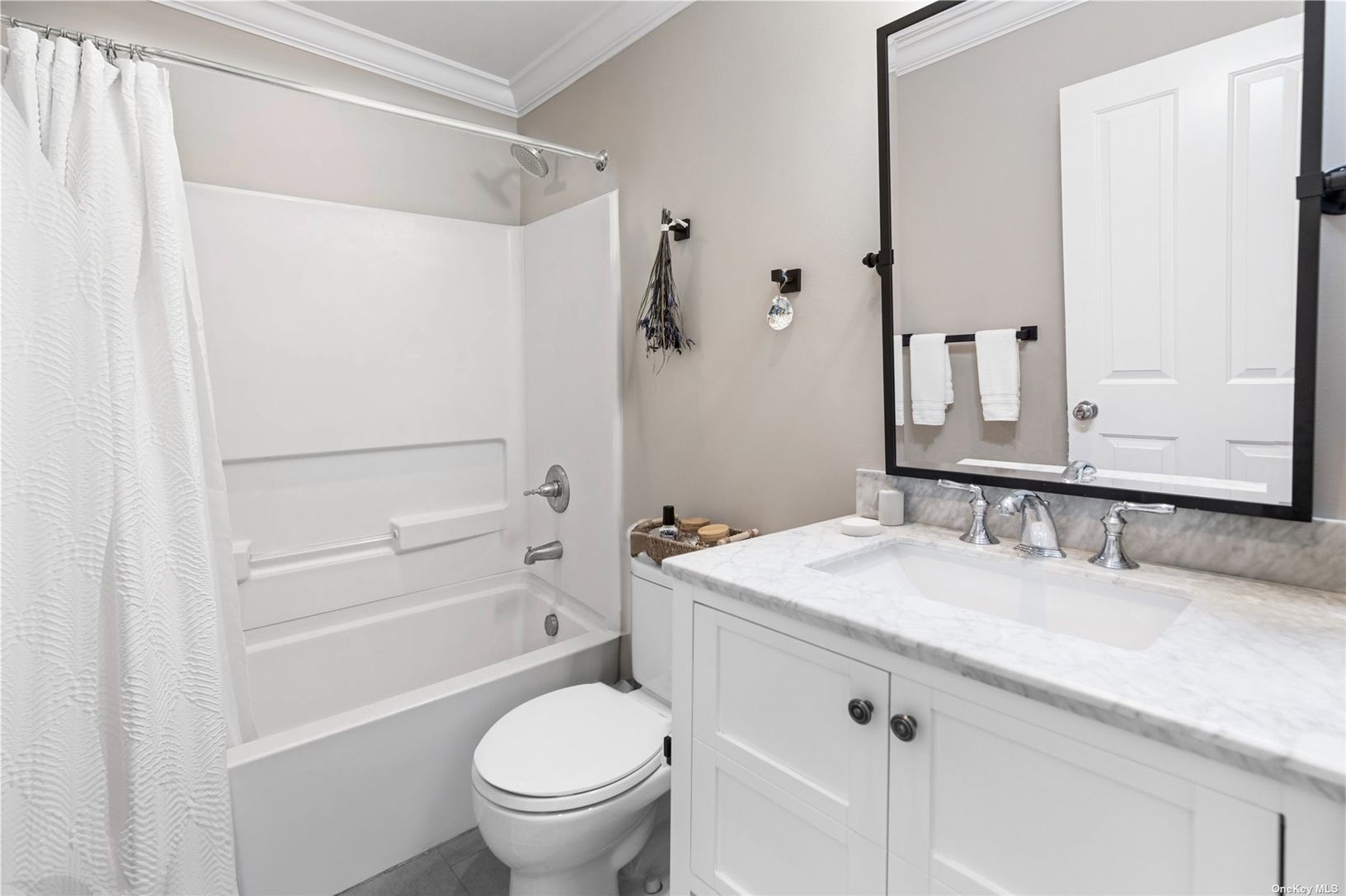  2 of 2 guest baths
